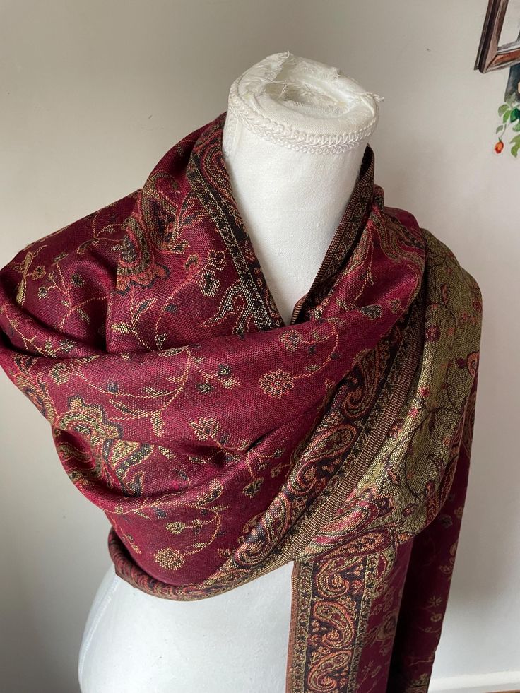 Pre-stitched hijab produced by the hijab manufacturer in Hapur, India